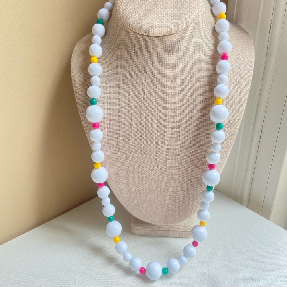 White beaded necklace with bright pink yellow and green accent beads VINTAGE